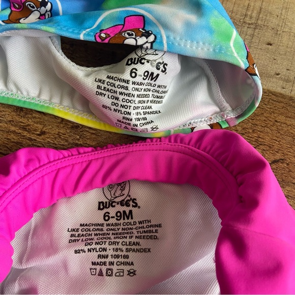 Buc-ee’s Ruffle Bikini 6-9M - Picture 4 of 6